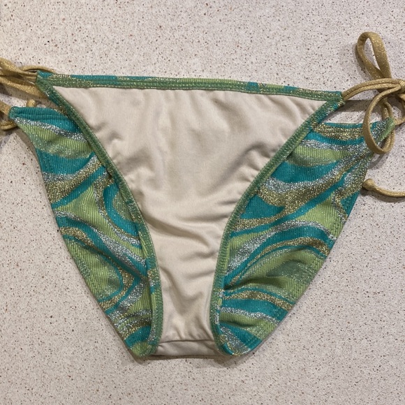 Guess Gold, Silver, & Green Bikini Bottoms, size small - Picture 10 of 12